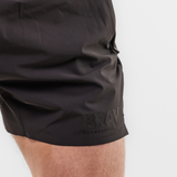 SURGE PERFORMANCE SHORTS - ONYX